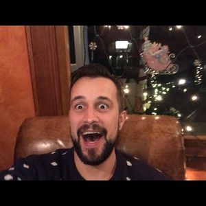 Meet your Posher, Jonathan